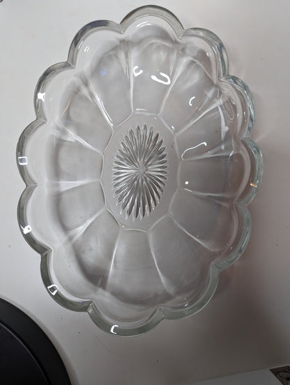 Vintage clear scallop edge bowl dish catchall tray