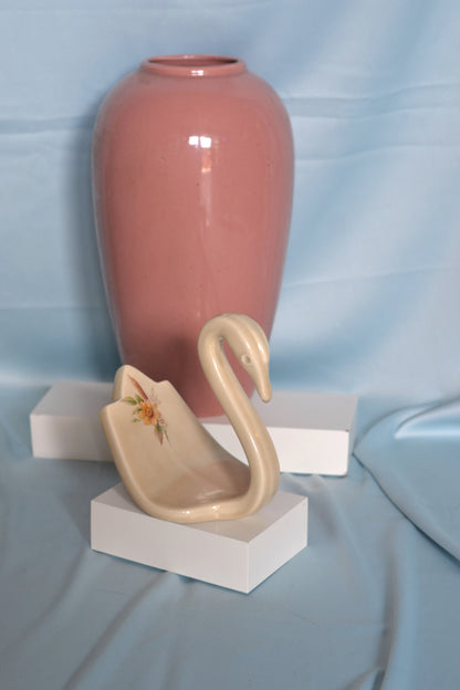 Cream 80s art deco ceramic swan soap dish towel holder