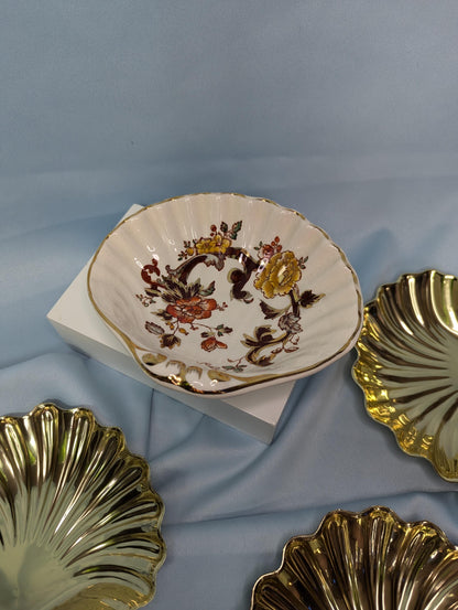 Vintage Art Deco Cream and Gold Mason's Brown Velvet seashell mini catchall tray soap dish