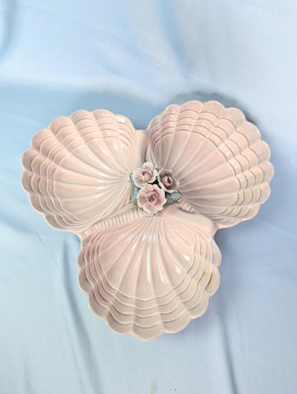 Vintage 80s clam shell scalloped floral pastel pink centerpiece decorative bowl plate