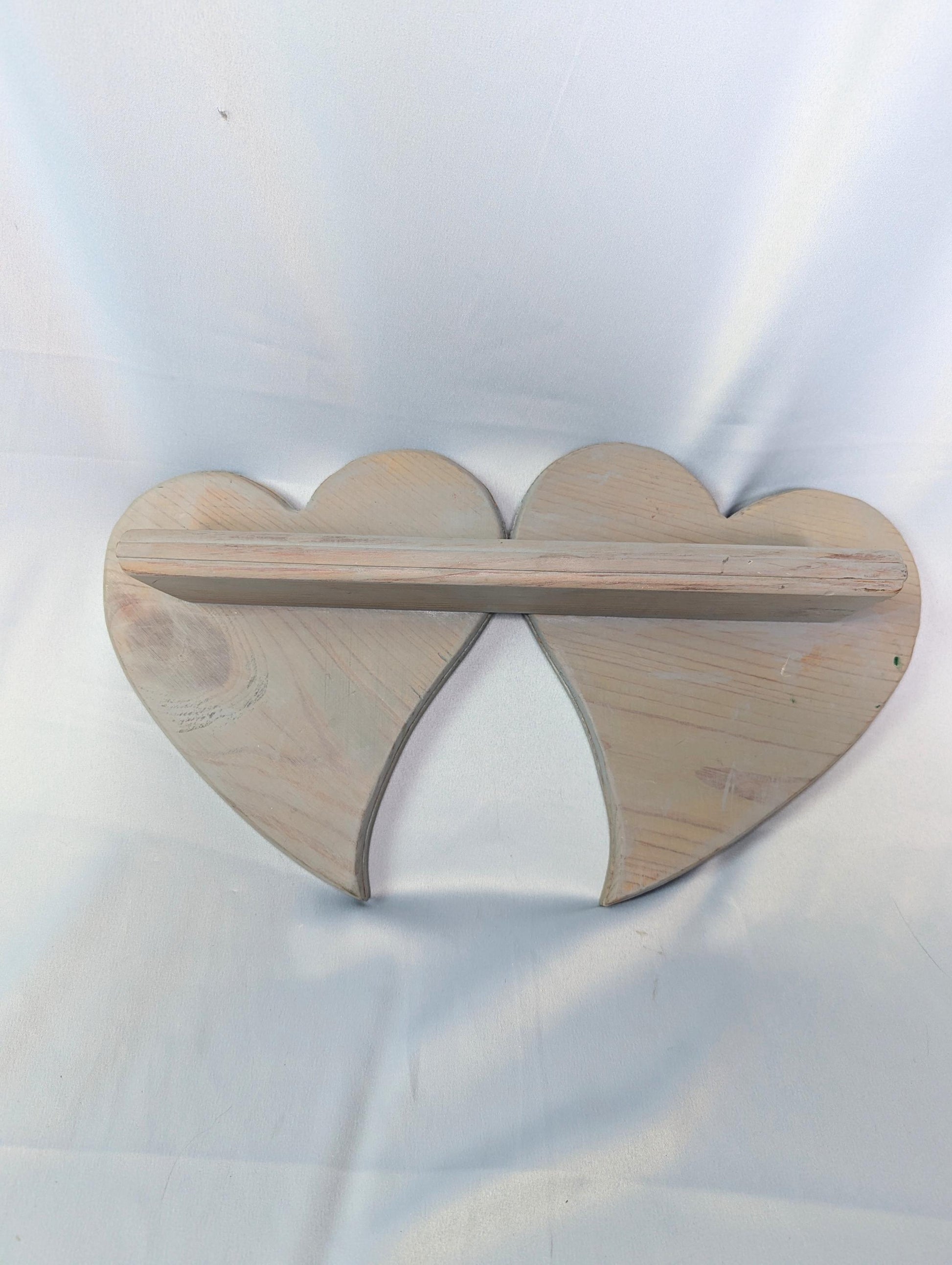 Vintage novelty heart shelf wall decor